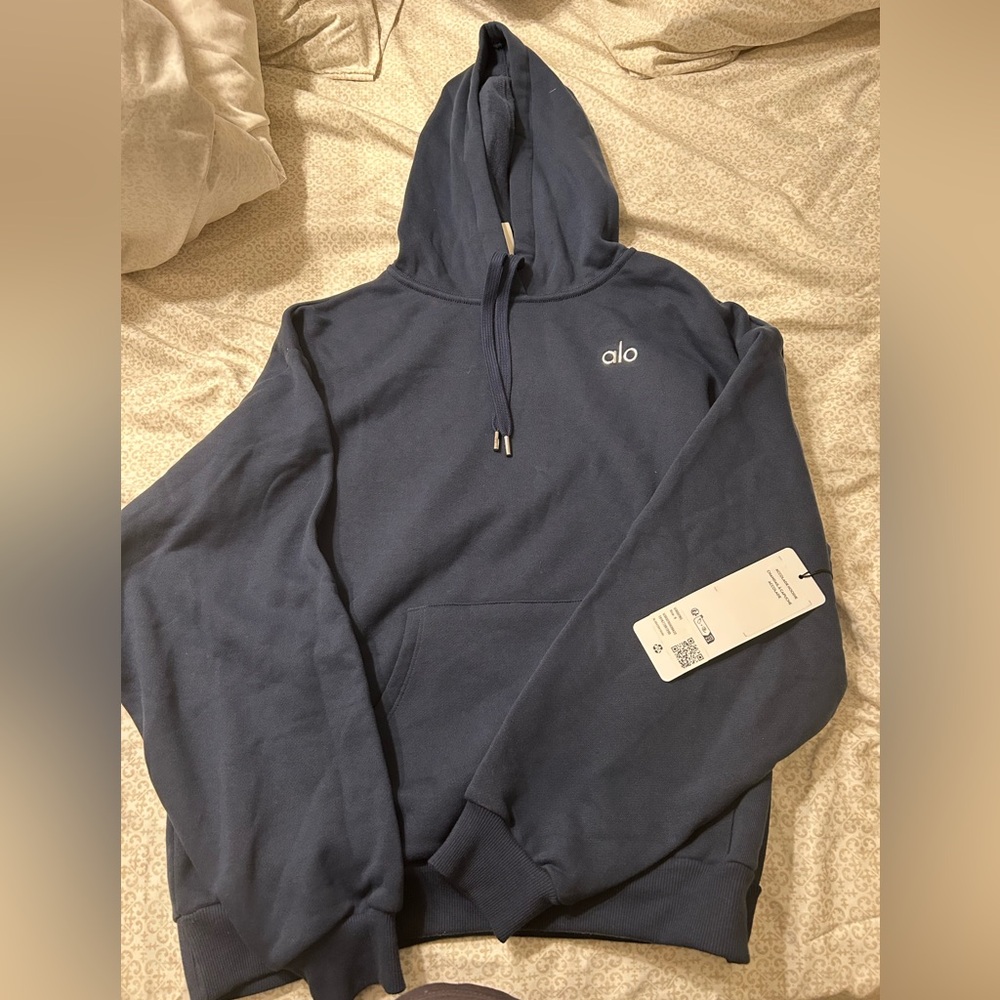 NWT ALO Yoga unisex Navy Hoodie